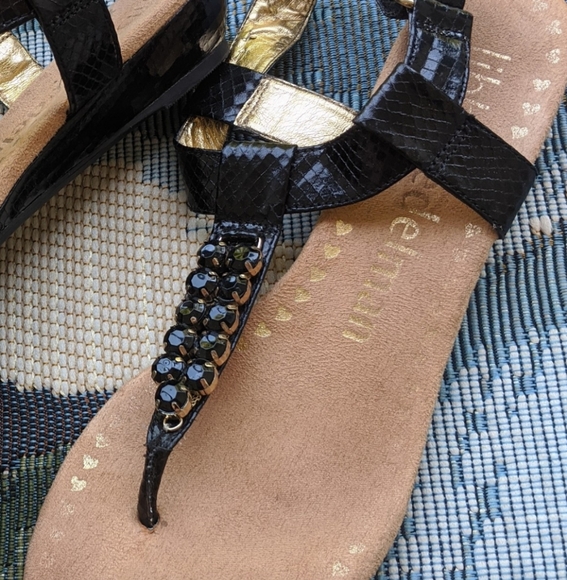 Black & Gold Sandals - Picture 2 of 3